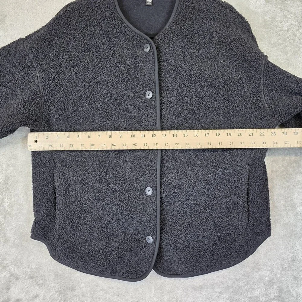 Uniqlo Jacket Womens Medium Black Sherpa Fleece Relaxed Collarless Button - Picture 8 of 10